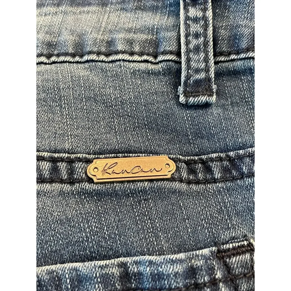 KanCan ladies jeans 13/30 sstraight leg, medium wash